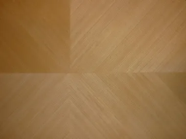 A sliced u200bu200bveneer and connected